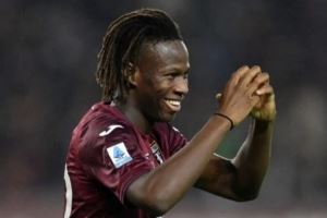 罗马诺：都灵续约球队20岁边锋恩杰，新约到2029年并附带续约选项