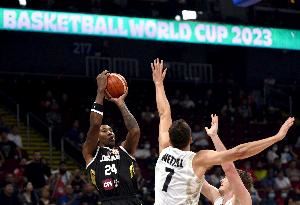 约旦科比：有没有NBA球队能给我个训练营名额呢 我能防住任何人