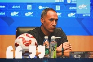 穆尼奥斯：我们做了非常好的准备 明天也需要球迷的支持