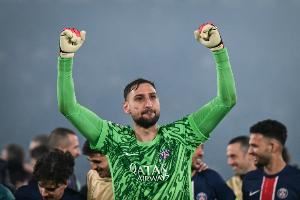 替代埃德森！罗马诺：多纳鲁马渴望加盟曼城，瓜迪奥拉很欣赏他