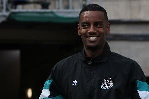 电讯报：纽卡买沃尔特马德之后已无资金再签前锋，除非伊萨克离开