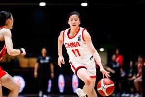 不理解！U16女篮核心李沅珊再次打满40分钟 遭遇严防砍下16分6板