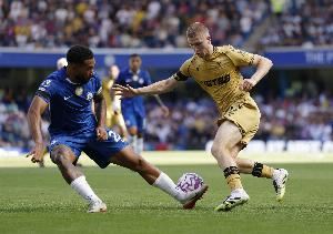 新星身价飞涨中！镜报：曼联计划今夏6000万镑报价水晶宫后腰沃顿